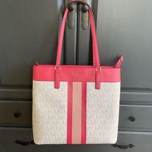 NWOT 🌸 Michael Kors Morgan 🌸